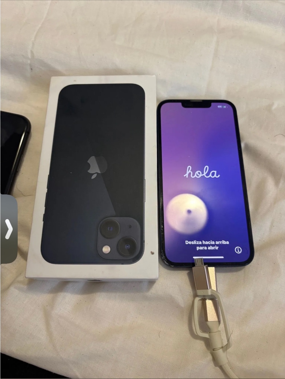 Apple iPhone 13 unlock with box